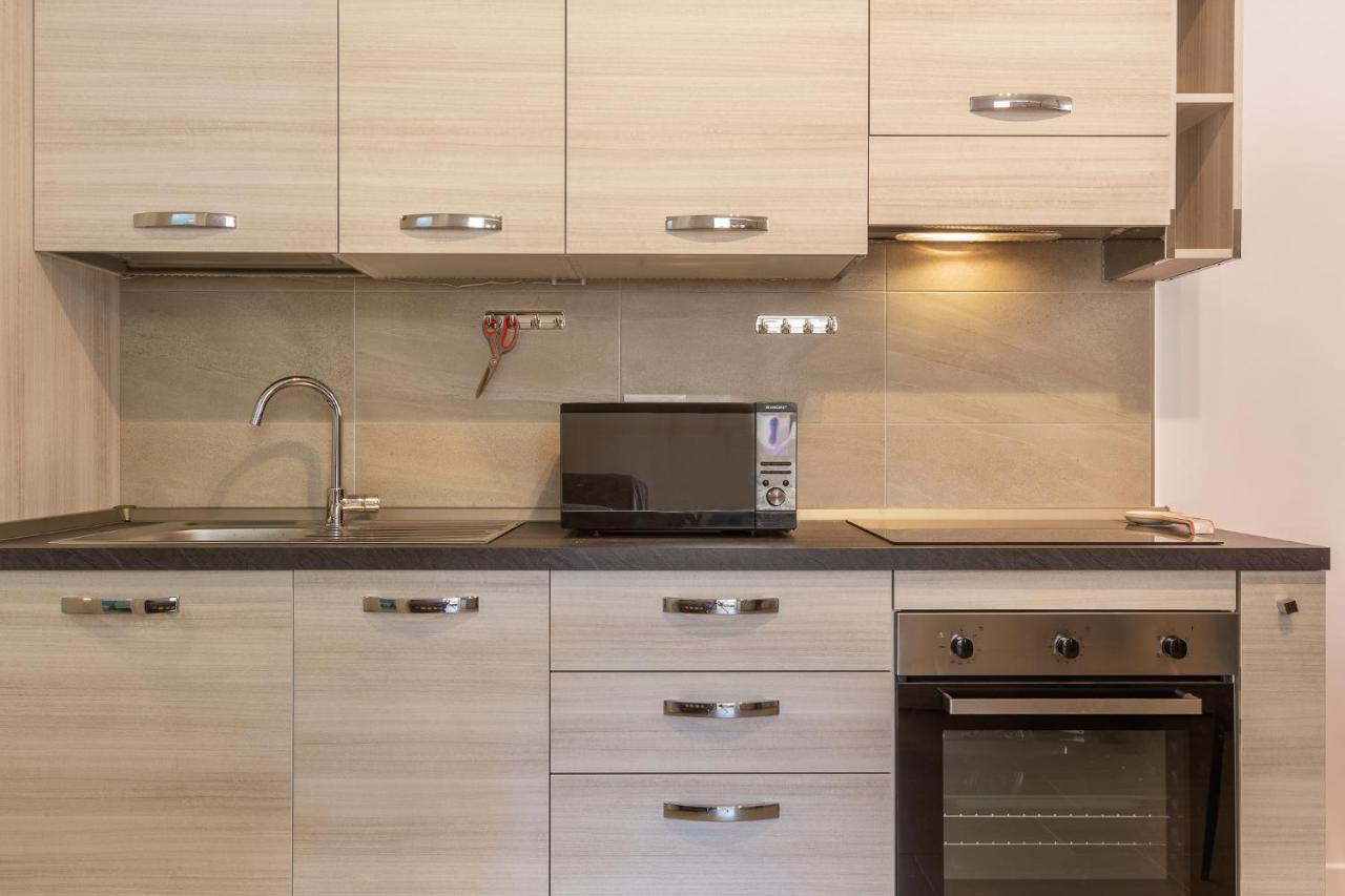 San Donato Fiere Essential Apartment W/Parking Болоня Екстериор снимка